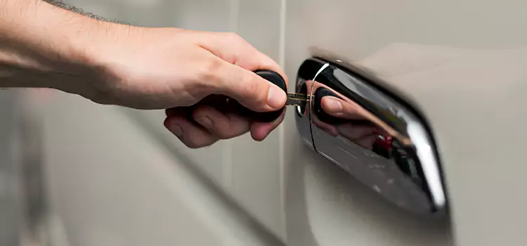 Why Choose Our Auto Locksmith Team in Roseville, CA?